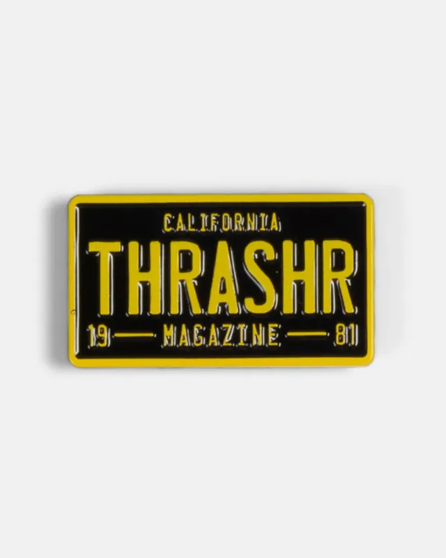Thrasher License Plate pin svart/gul emalje