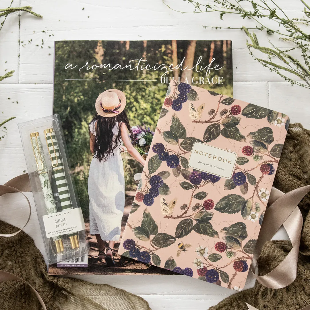 Stampington Bella Grace Romancing Summer Bundle blad med penn