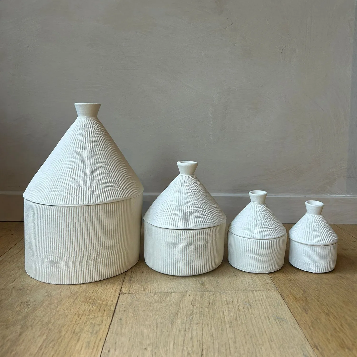 Imagicasa Trulli XS duftlys Essential svart leire