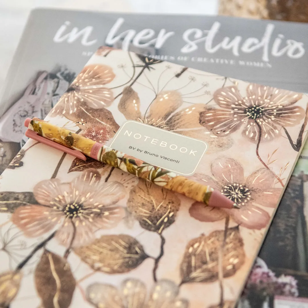 Stampington In Her Studio Blush Blooms bladpakke notatbok