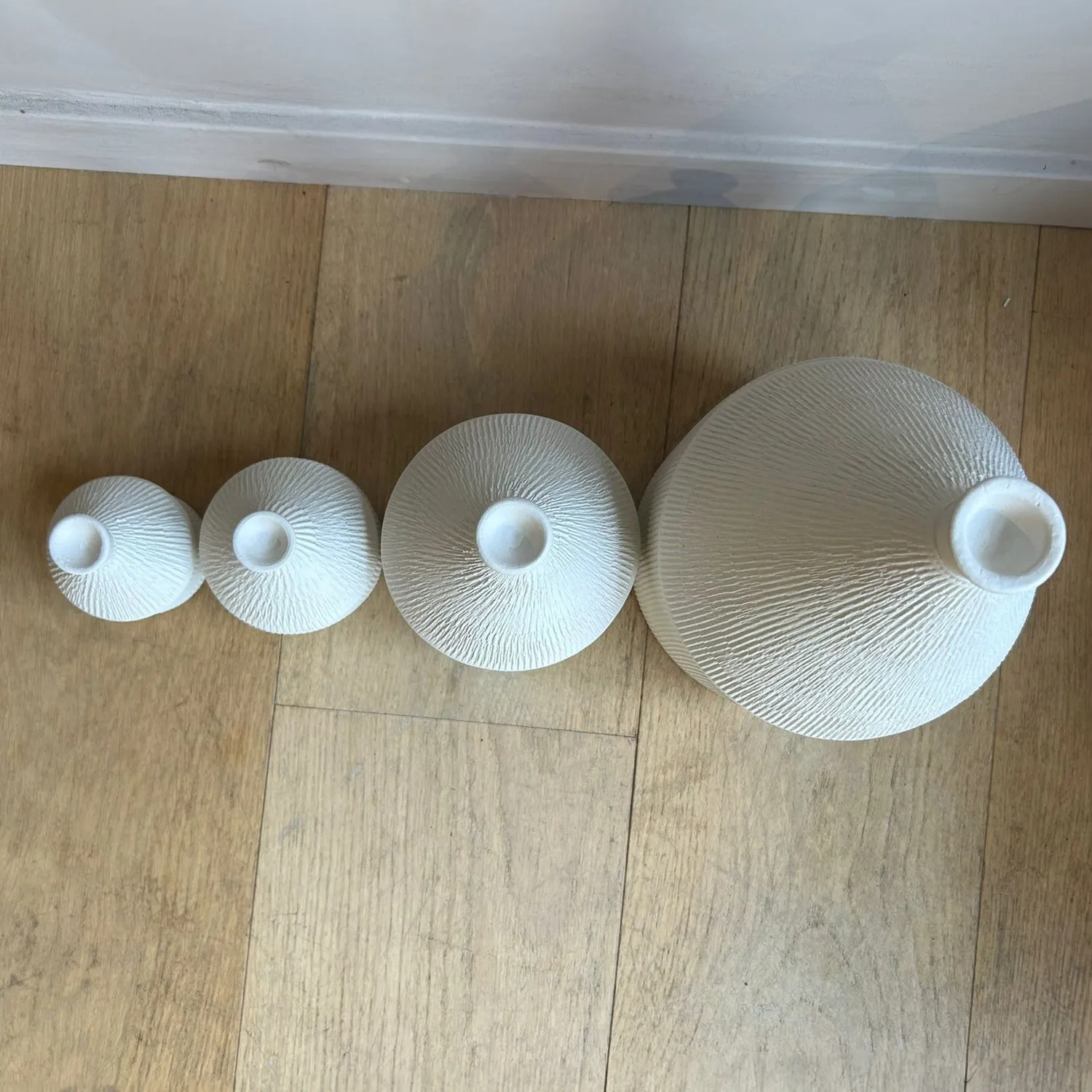 Imagicasa Trulli XS duftlys Essential svart leire