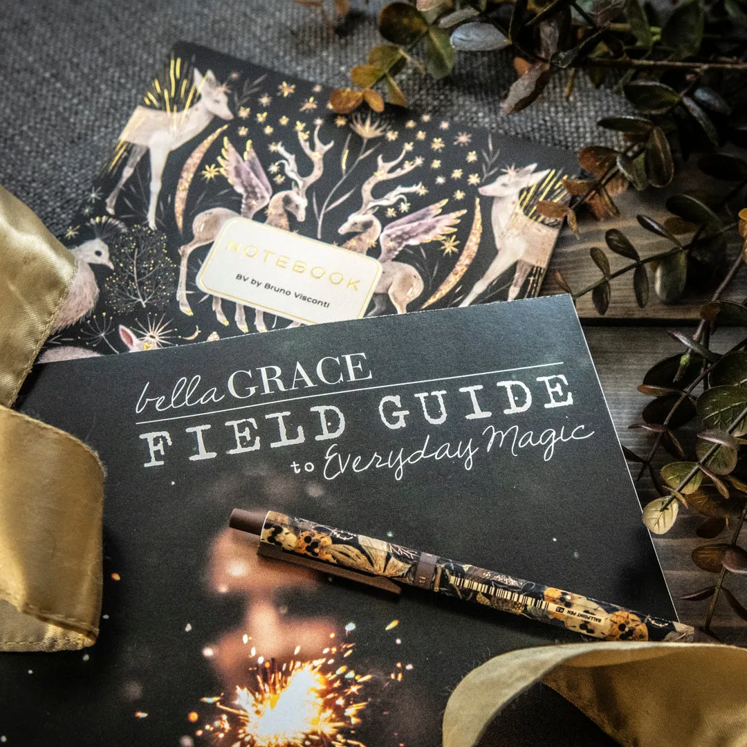 Stampington Night Forest Field Guide Bundle blad + notatbok gavesett