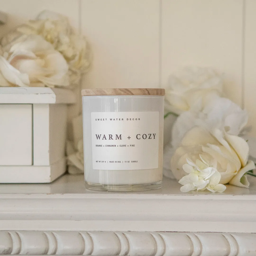 Sweet Water Decor Warm + Cozy duftlys 11 oz – soya