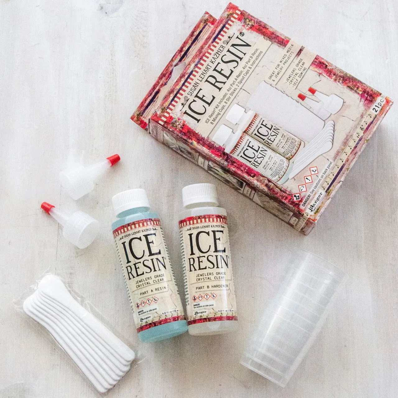 Stampington Ice Resin 8 oz kit smykkestøp