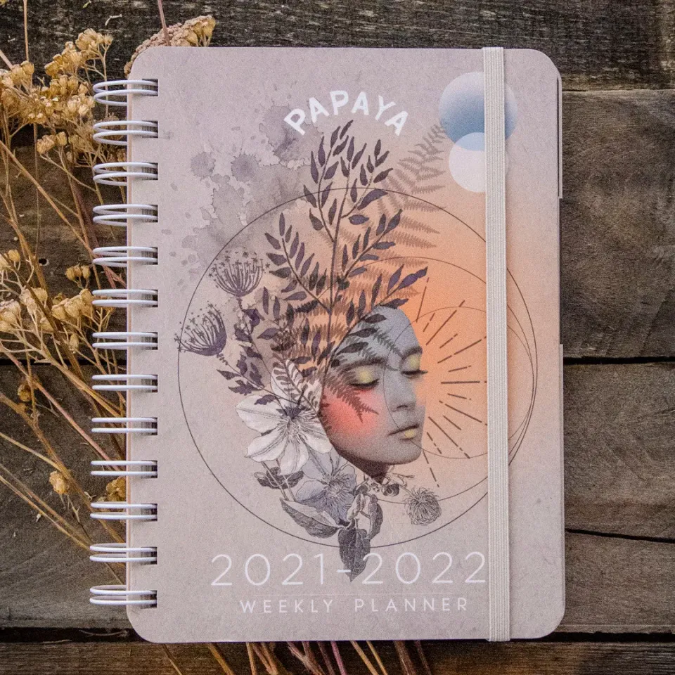 Stampington Golden Hour 2021-2022 ukeplanlegger spiral 17 mnd