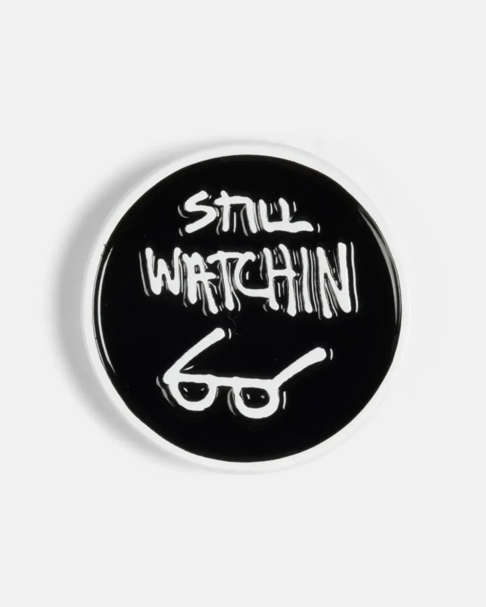 Thrasher Still Watchin pin svart emalje
