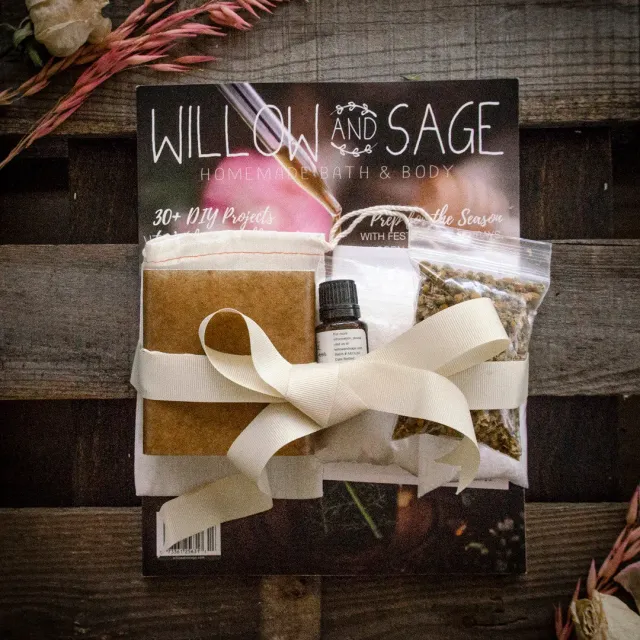 Stampington Willow and Sage Chamomile Lavender Starter Set diy-sett