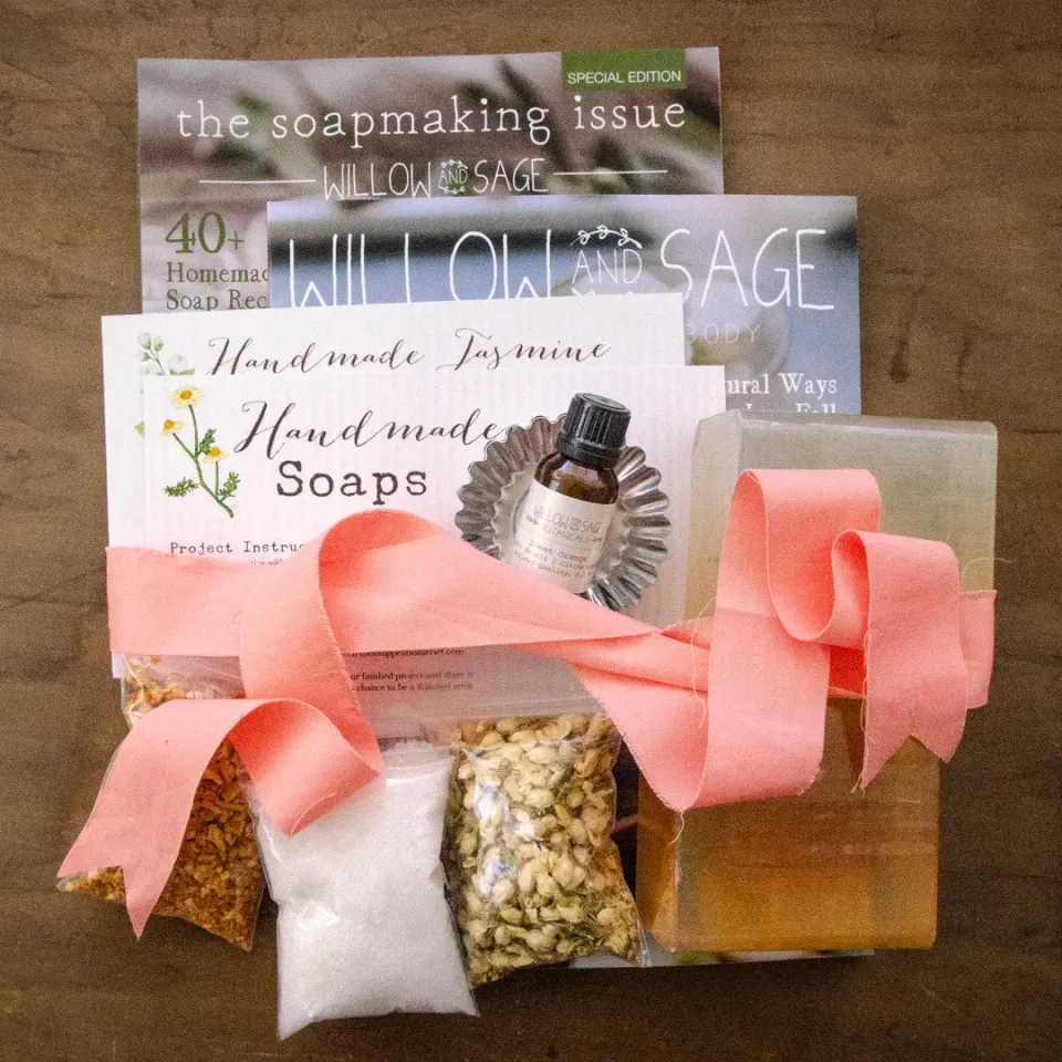 Stampington Willow and Sage Ultimate Soapmakers sett 2 blader