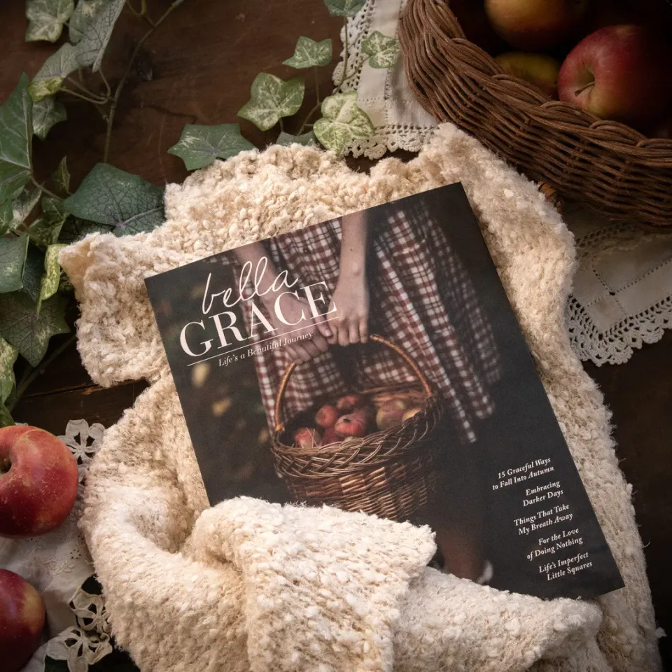 Stampington Bella Grace Conjuring Cozy Issue 41 pakke sjal