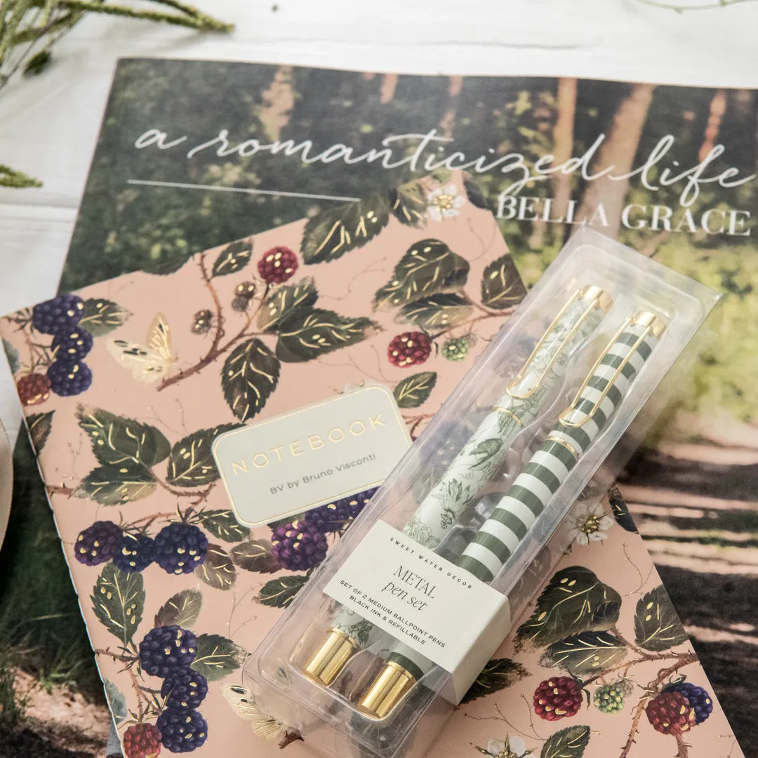 Stampington Bella Grace Romancing Summer Bundle blad med penn