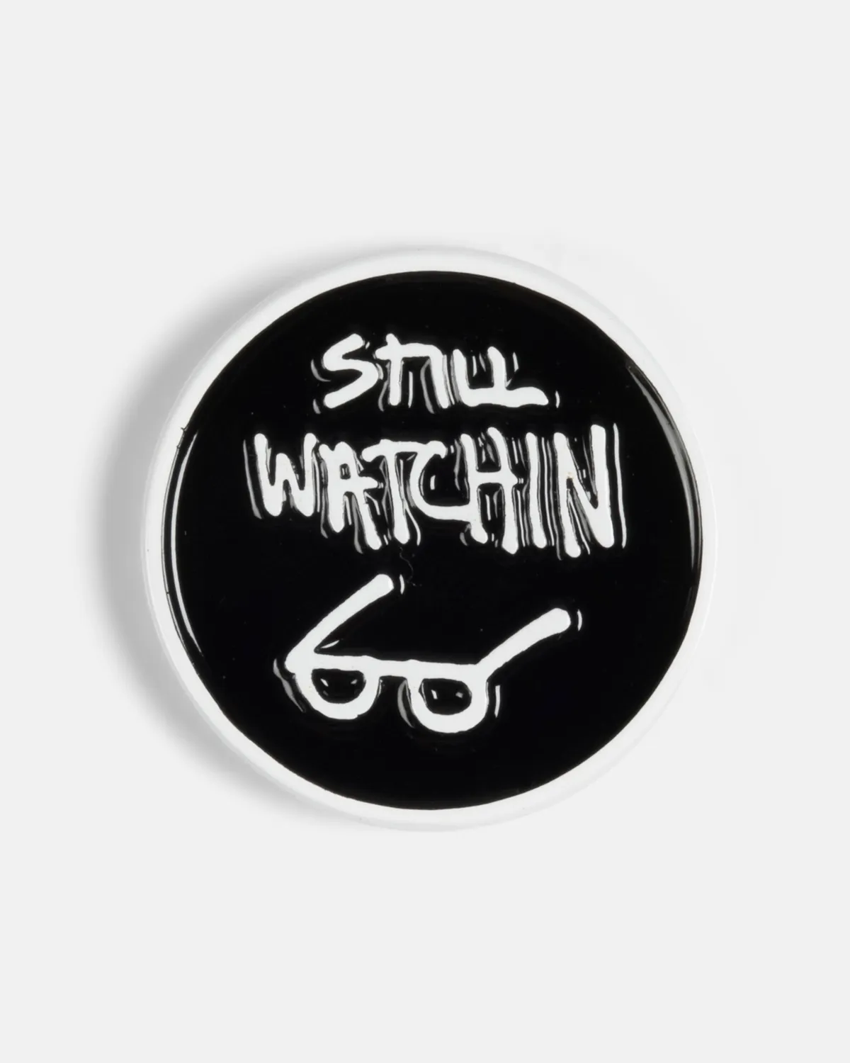 Thrasher Still Watchin pin svart emalje