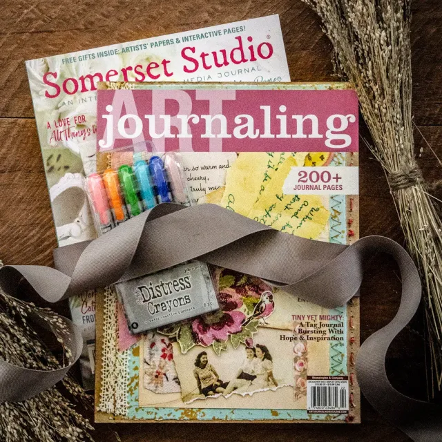 Stampington Somerset kunstnersett 2 blad + distress crayons