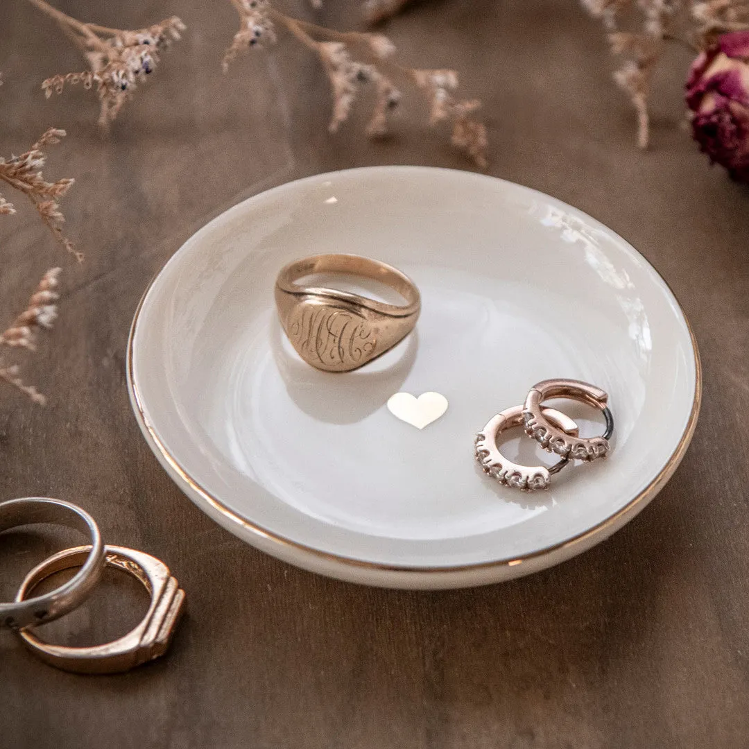 Stampington Gold Heart Trinkets Jewelry Dish smykkefat krem